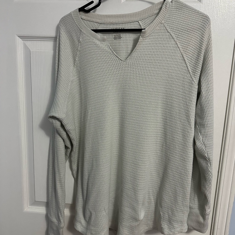 American Eagle Outfitters Lightweight sweater